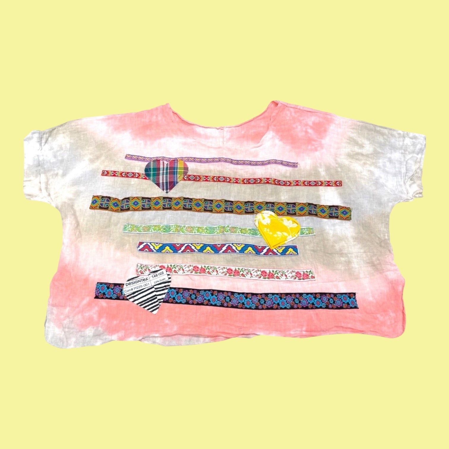 Hearts in Line Linen Top