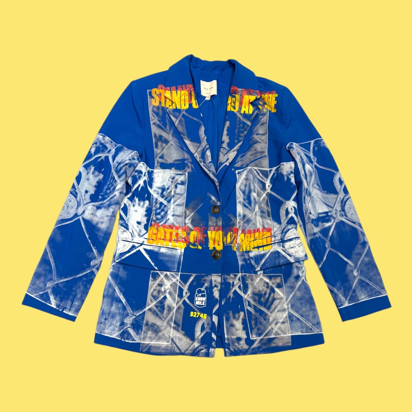 Snow Milk Stand Guard Blazer