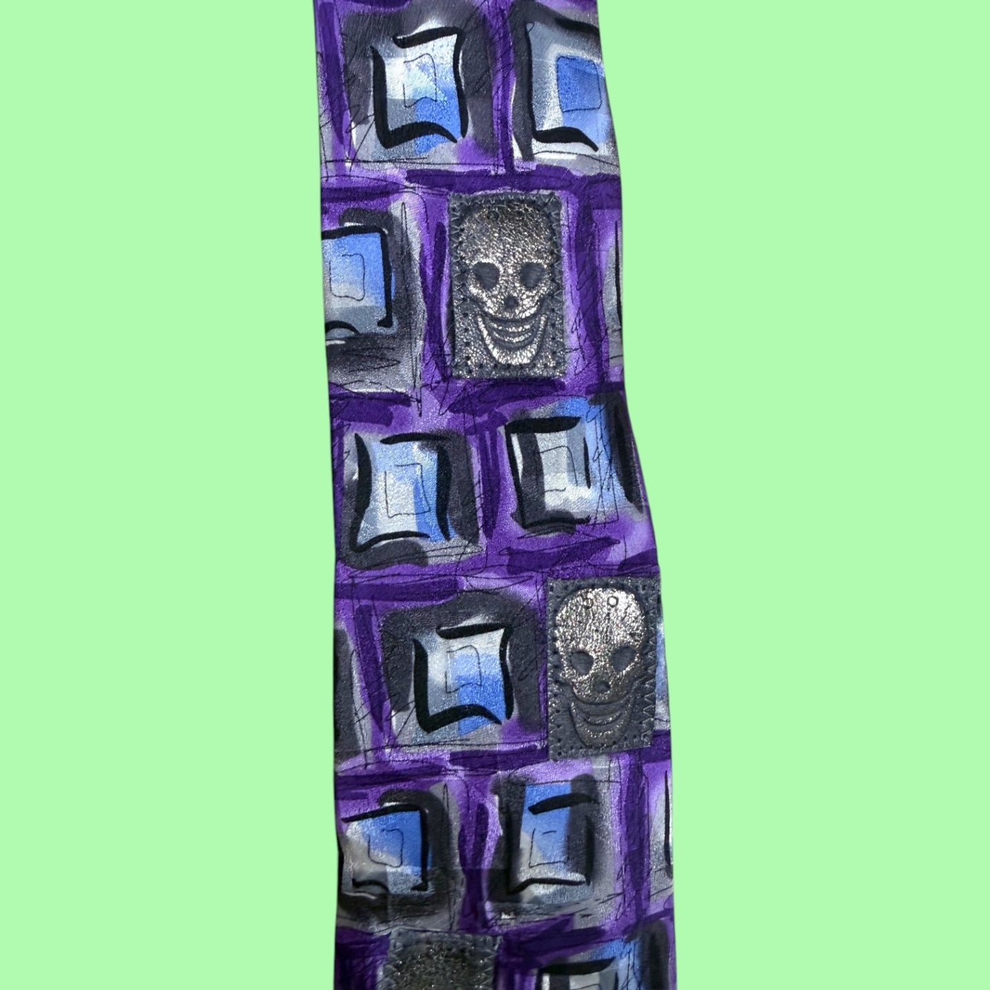 Skeleton Tie